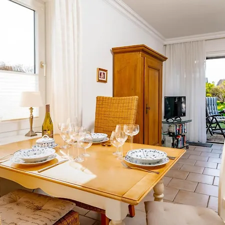 Apartment Theresa Wenningstedt-Braderup